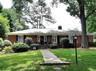 2500 Knollwood Rd, Charlotte, NC 28211