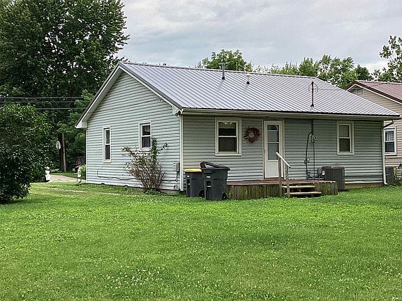 4th image of 734 N 10th St