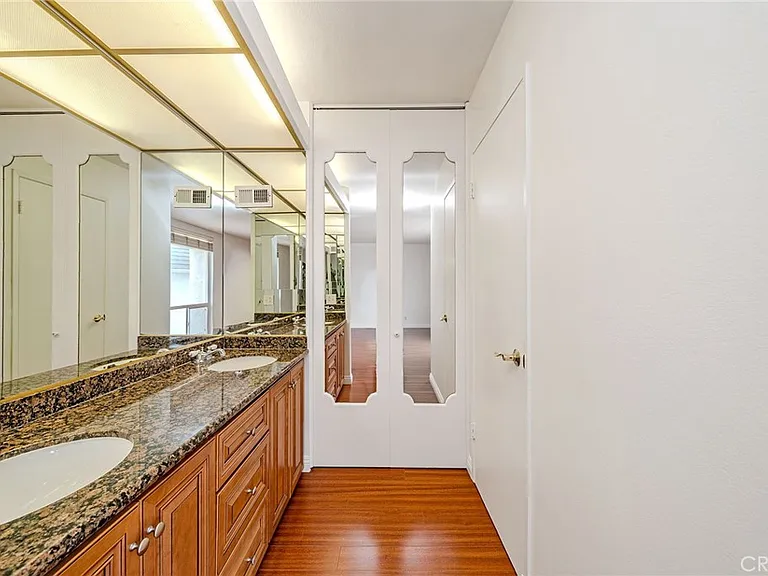 8175 Mammoth Cir — Photo 13