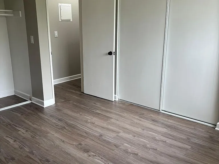 Sandra's Apartments — Photo 6