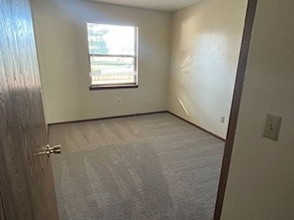 5th image of 6523 Field Ave #Fs2504