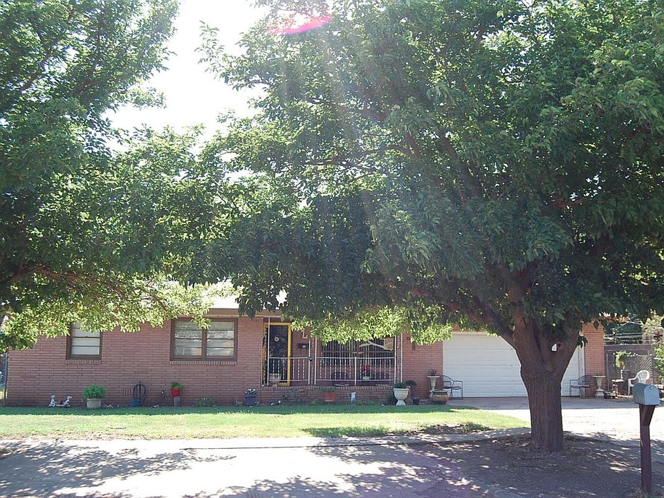 1st image of 404 Avenue K