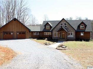 101 Harbor Village Way, Moneta, VA 24121