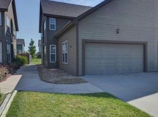 404 Eisenhower Rd, Baldwin City, KS 66006