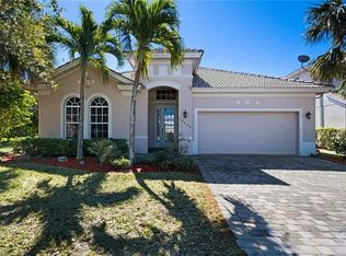 15558 Vallecas Ln, Naples, FL 34110