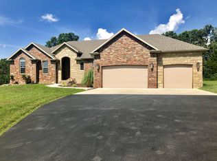165 Sandy Forest Ln, Clever, MO 65631