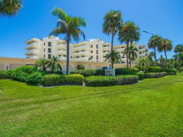 2636 Ocean Dr APT 103, Vero Beach, FL 32963