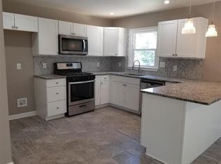 10003 Bellaire Ave, Kansas City, MO 64134