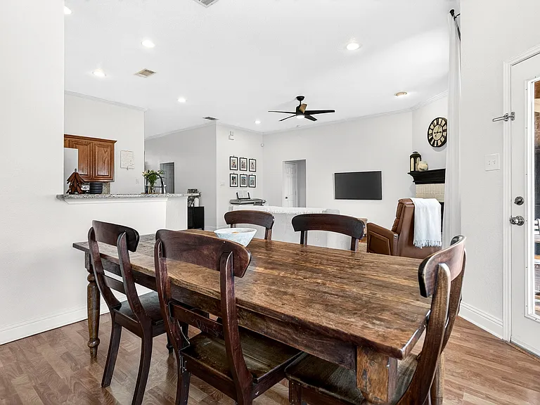 4820 Eagle Trace Dr — Photo 16