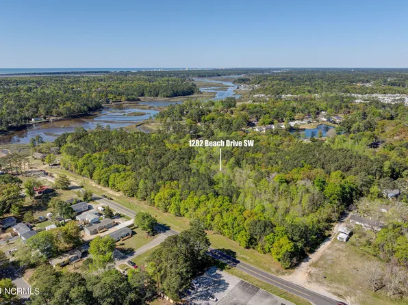 1282 Beach Drive SW, Calabash, NC 28467