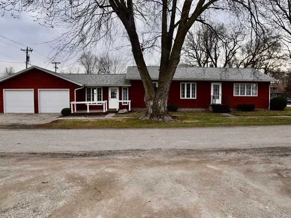 748 Spruce St, Ocheyedan, IA 51354