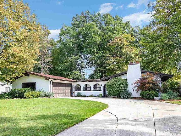 3rd image of 719 Fritzler Dr