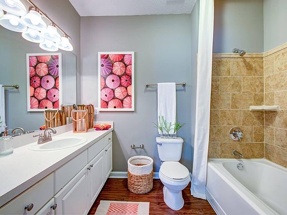 5th image of 4626 Summer Oak Ave #936