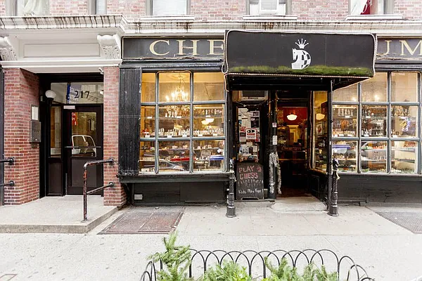 Rented by Compass | media 9