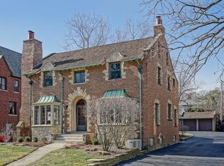 10030 S Winchester Ave, Chicago, IL
