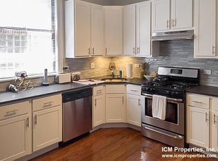 3526 N Wilton Ave #2, Chicago, IL 60657
