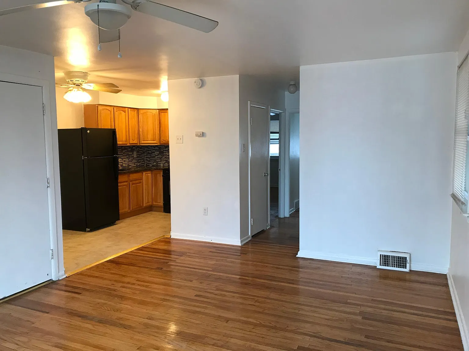3279 Morrell Avenue — Photo 3