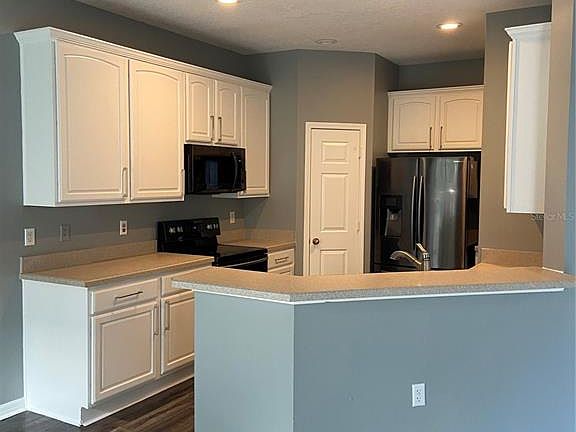 2nd image of 27546 Pleasure Ride Loop