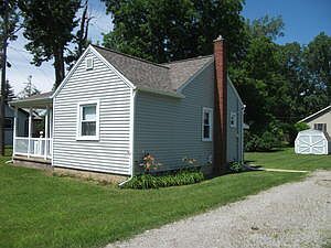 2nd image of 205 N Brady St