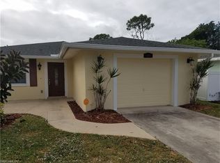 674 99th Ave N, Naples, FL 34108