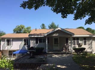 12 Boyd Rd #A, Hudson, NH 03051