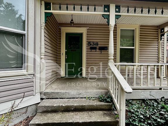 2nd image of 538 Washington St #1