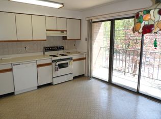 8305 Bergenline Avenue #10, North Bergen, NJ 07047