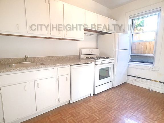 4th image of 125 1st Ave