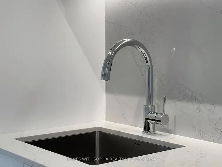 181 Sheppard Ave E #702 — Photo 29