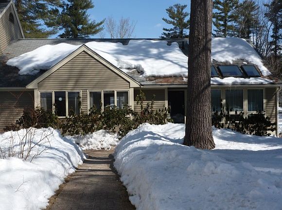 30 Point Breeze Rd, Wolfeboro, NH 03894 | Zillow