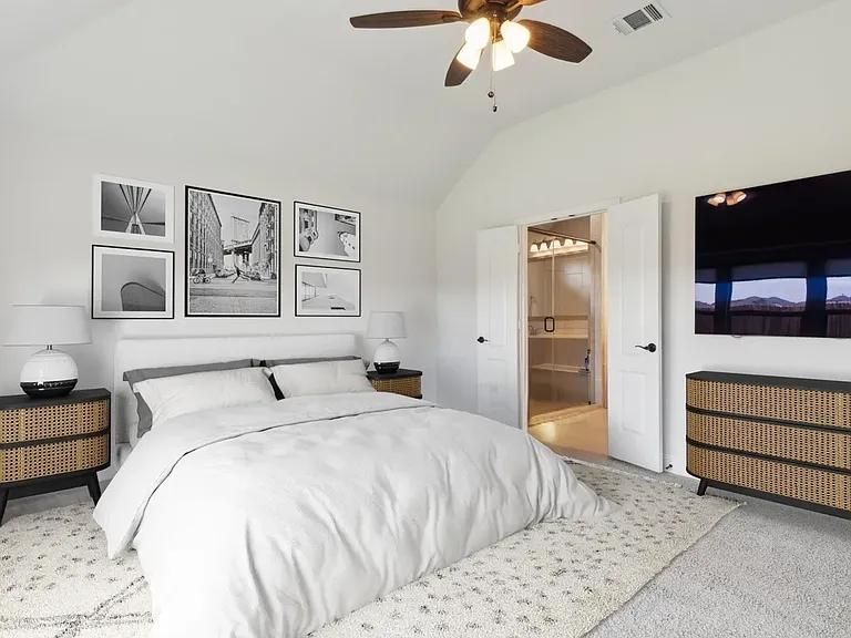 1209 Alexander Dr — Photo 6