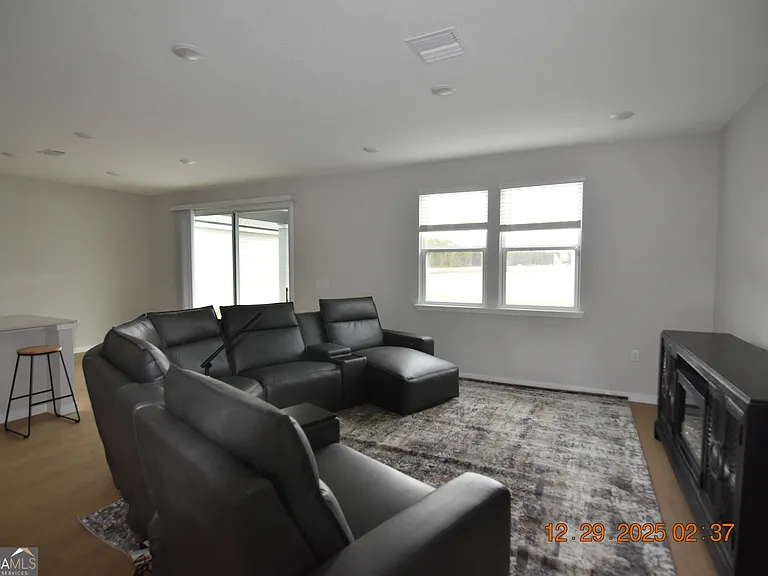 213 Collin Nicholas Dr — Photo 7