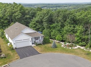 14 Skylark Ln, Killingly, CT 06239