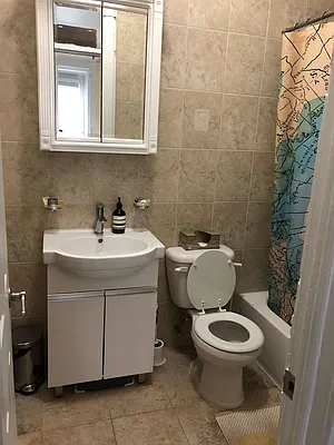 Rented by Compass | media 30