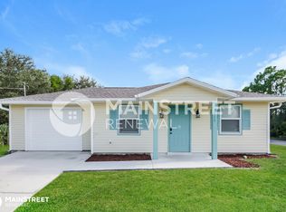 2517 66th St W, Lehigh Acres, FL 33971
