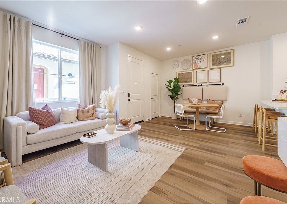 1st image of 1860 W Merced Ave #53O1HK