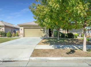 4816 Ryzona Dr, Bakersfield, CA 93313