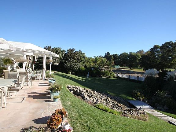 4th image of 4288 N Clubhouse Dr