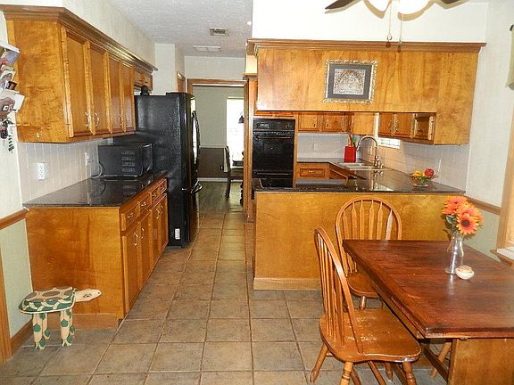 2nd image of 7614 Brinkworth Ln