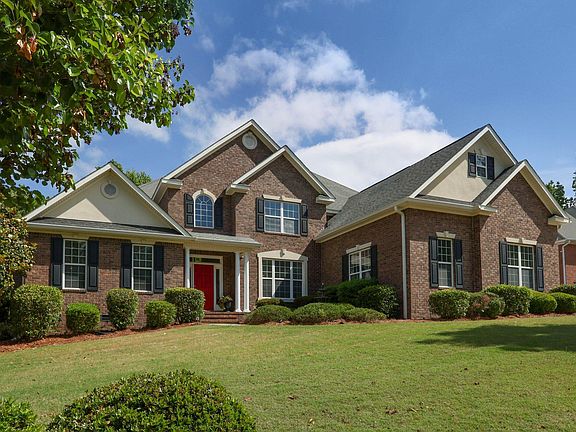 2nd image of 704 Spotswood Drive