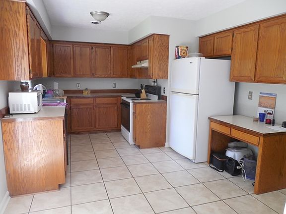 4th image of 5138 Rosemont Dr