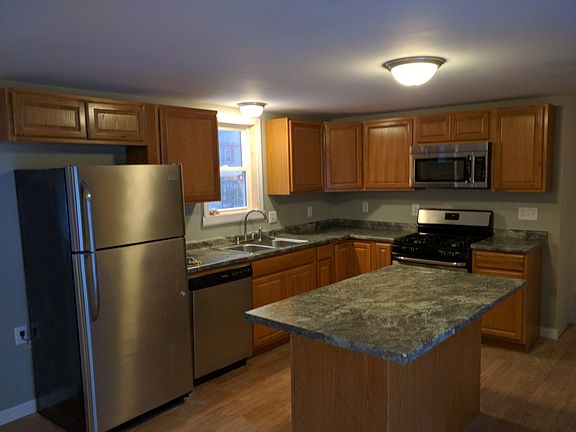 2nd image of 4 3 Harrison Avenue Gardiner Maine