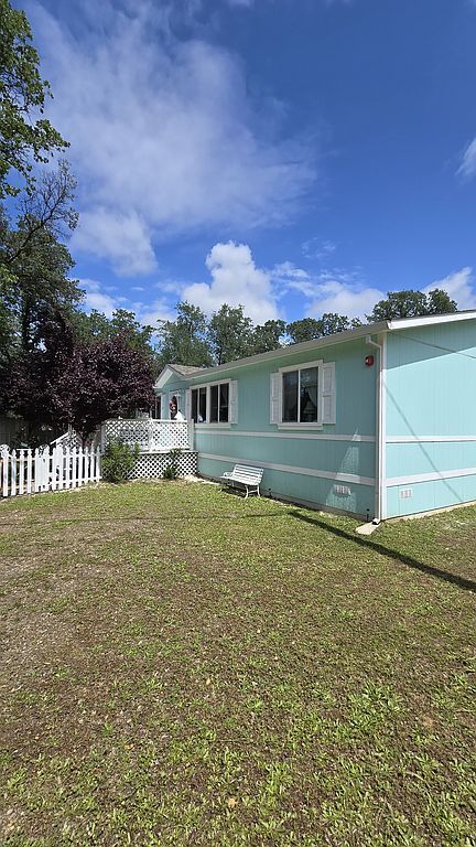 18445 Bowman Rd - Property Image