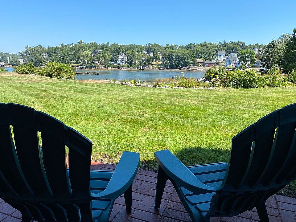 Beautiful Deck View!