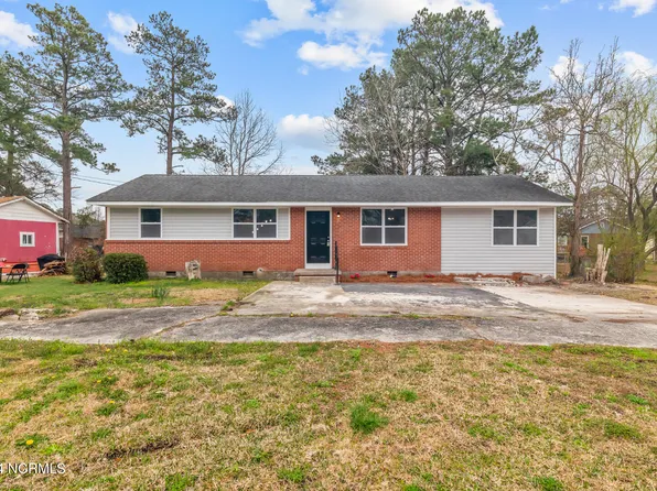 8 Kitt Drive, Jacksonville, NC 28540