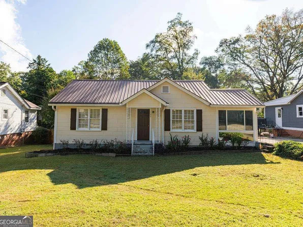 127 Cherry St, Carrollton, GA 30117