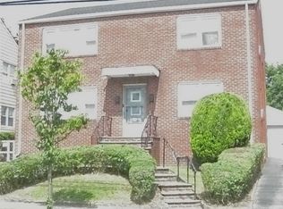 62 Grove St, Bloomfield, NJ 07003