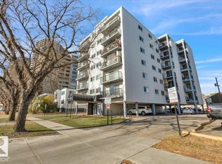 Prideview Place, Edmonton, AB T5H 3S3