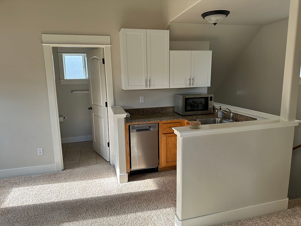 Kitchenette with new wall cabinets