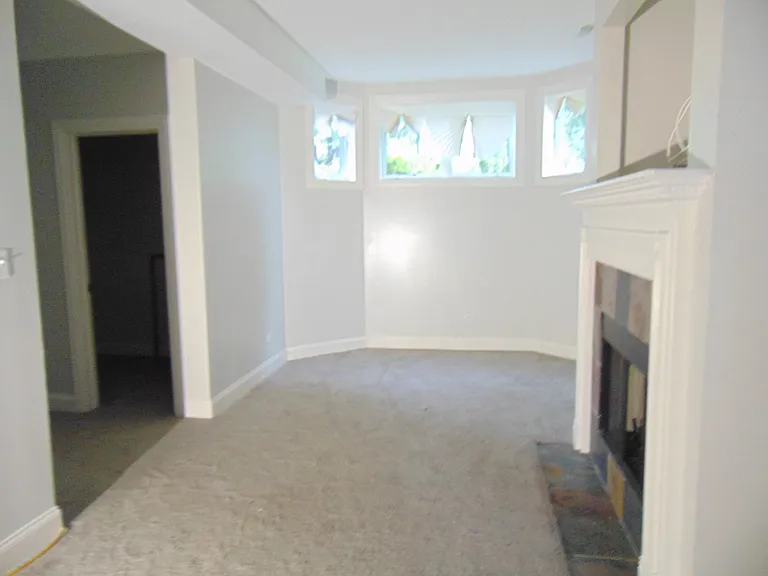4222 S Indiana Ave #1 — Photo 8